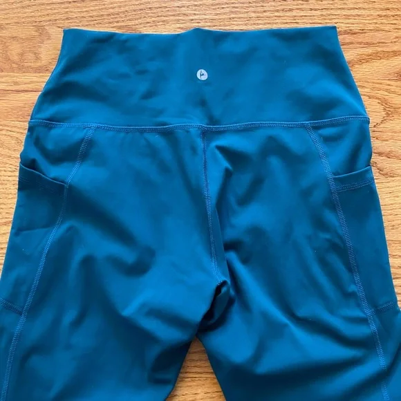 90 Degrees Green Leggings with Pockets - Picture 4 of 5